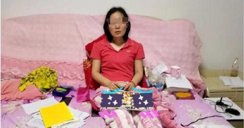 杨女被家暴后,至今卧床。 (图/翻摄自九派新闻)