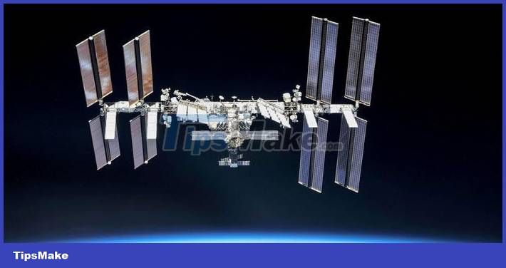 1651746429233076106.jpg 4-websites-to-help-see-where-the-iss-station-is-in-the-sky-picture-1-6mL0dH2iO.jpg